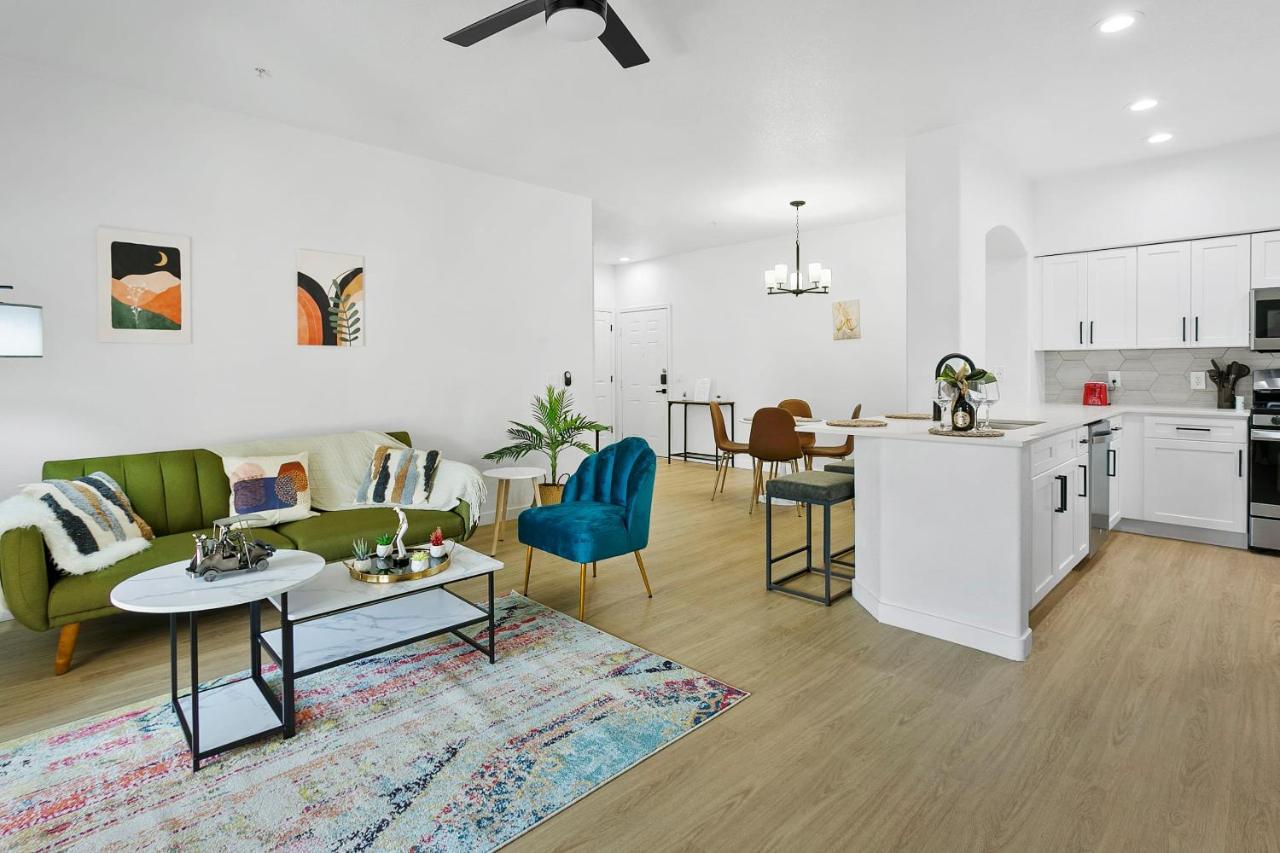 Cozysuites Glendale By The Stadium With Pool 03 Exterior foto